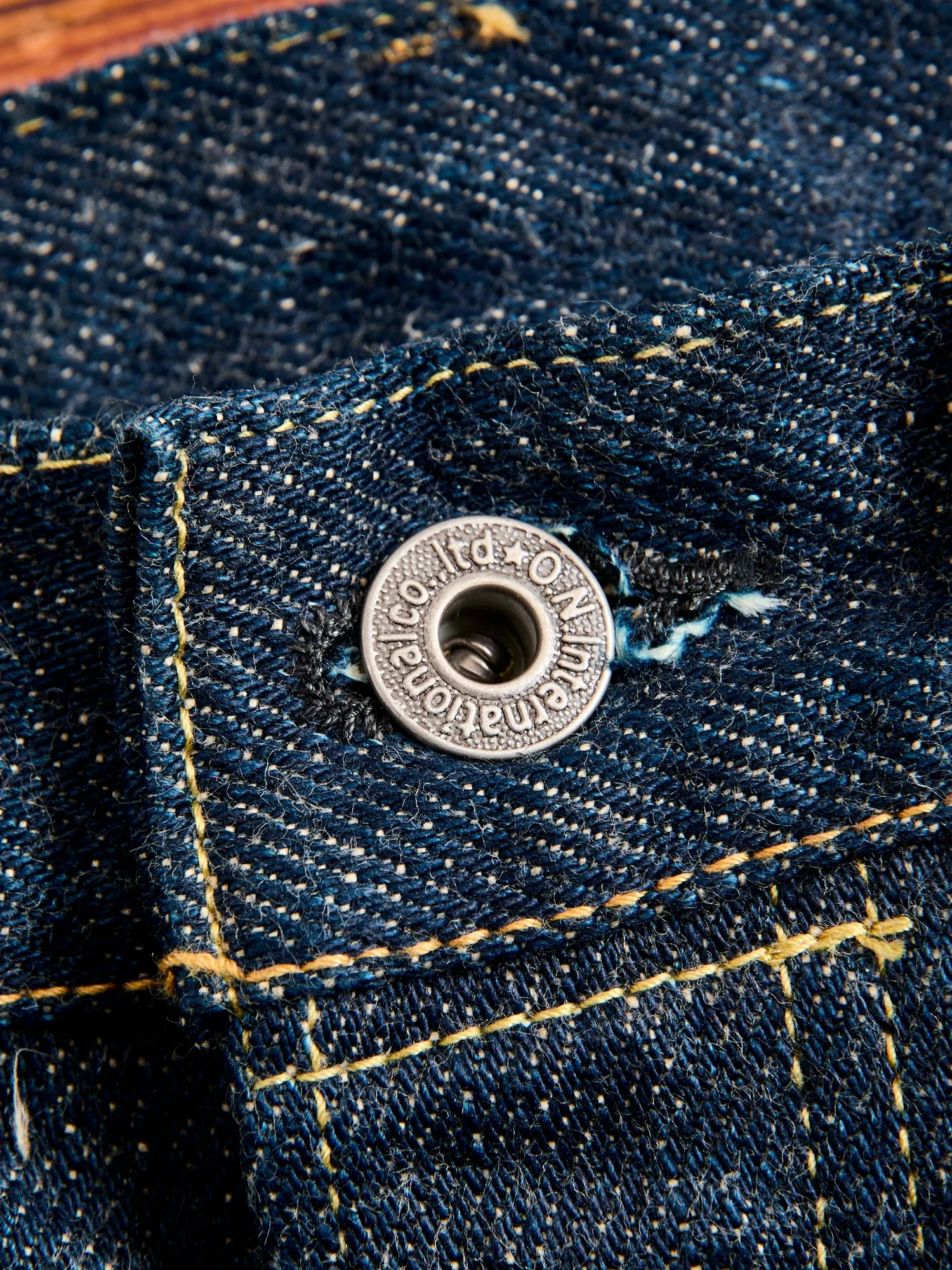 246ZR-ECRU "Secret Denim" 20oz Selvedge Denim - Clean Straight Fit