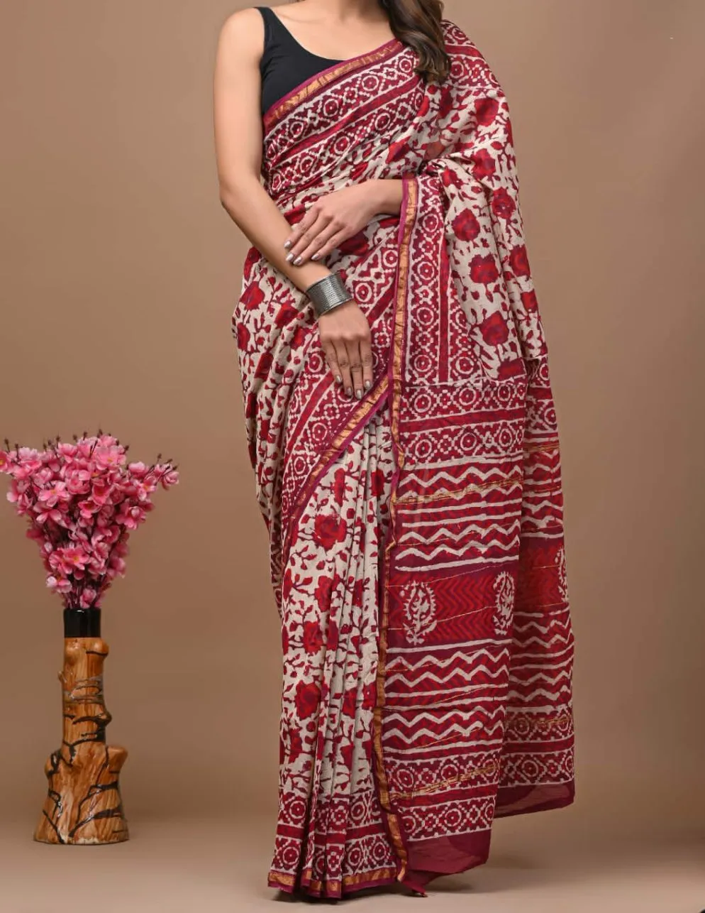 Aafat |Cotton silk with golden border saree