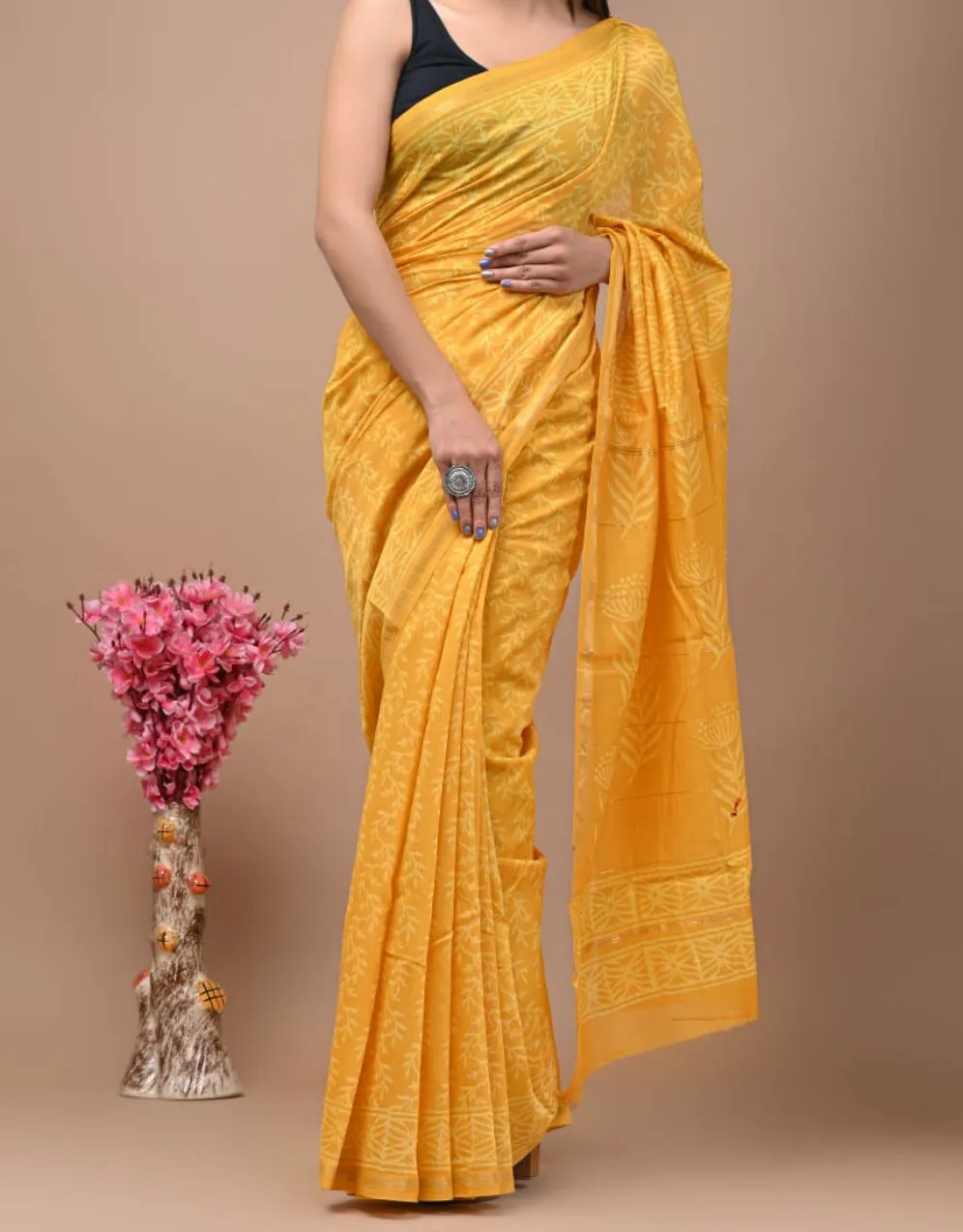 Aafat |Cotton silk with golden border saree