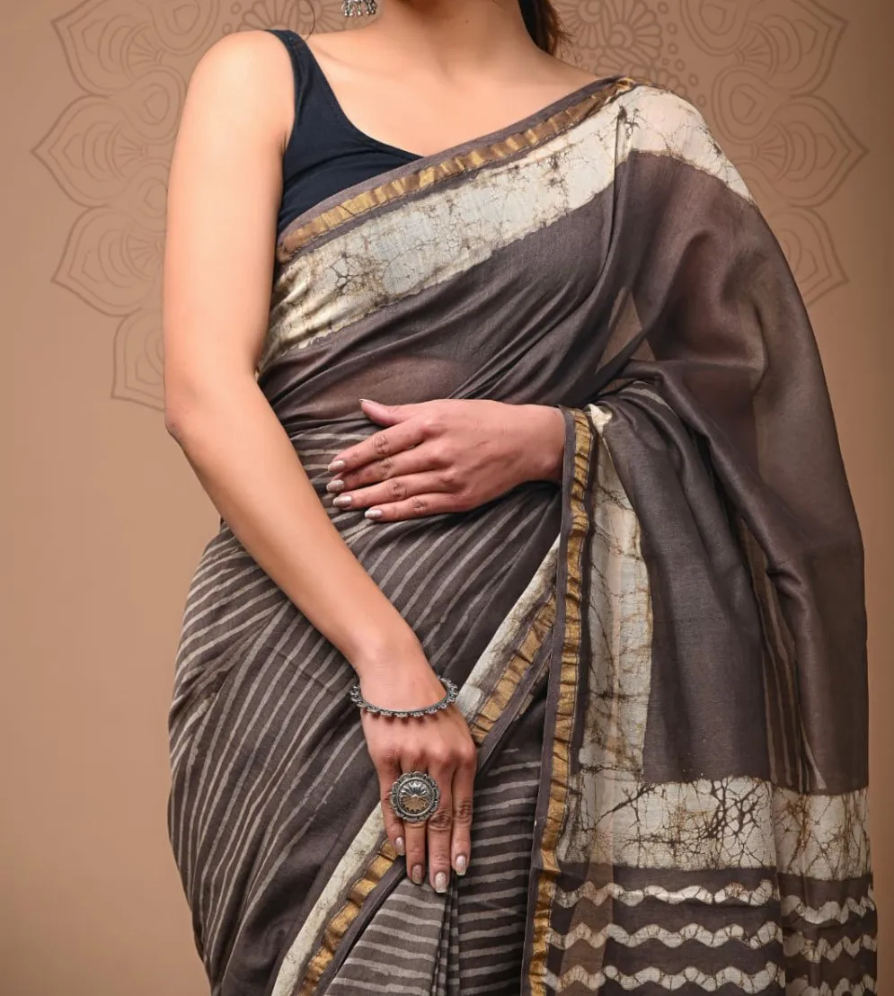 Aafat |Cotton silk with golden border saree