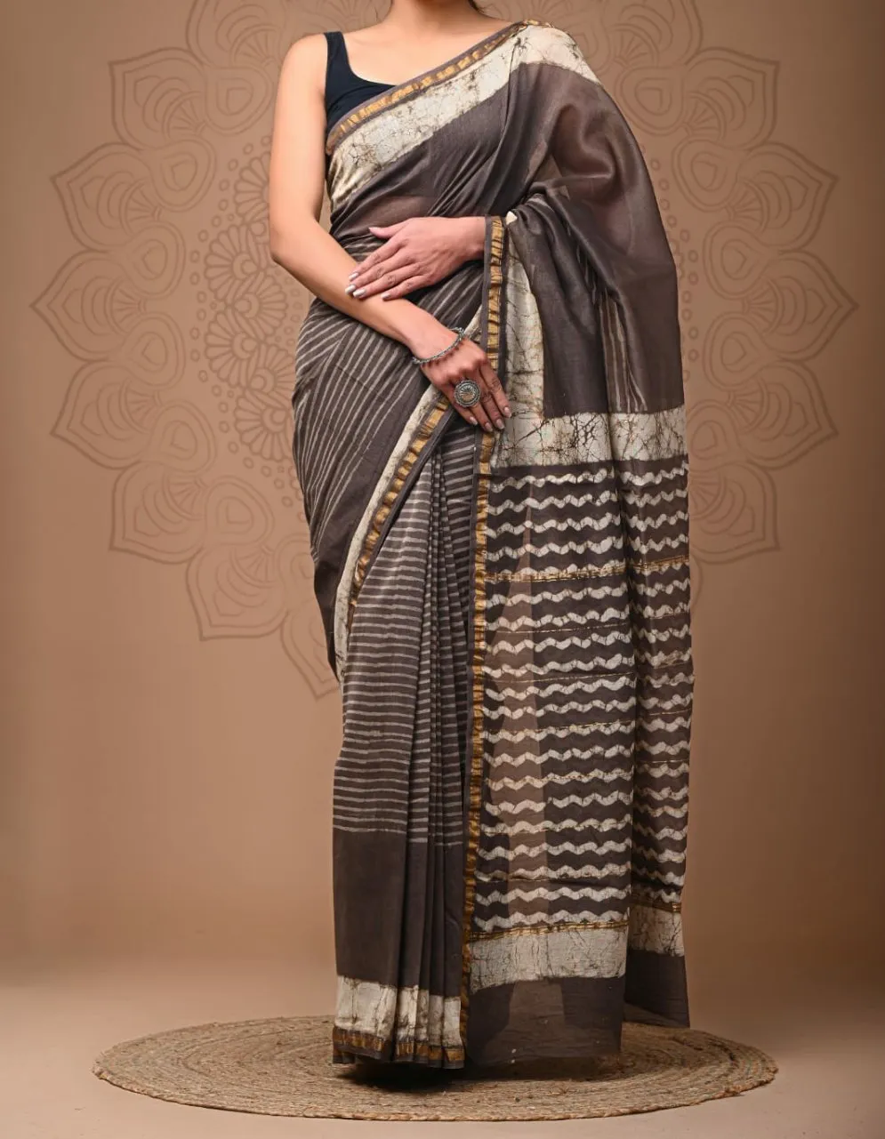 Aafat |Cotton silk with golden border saree