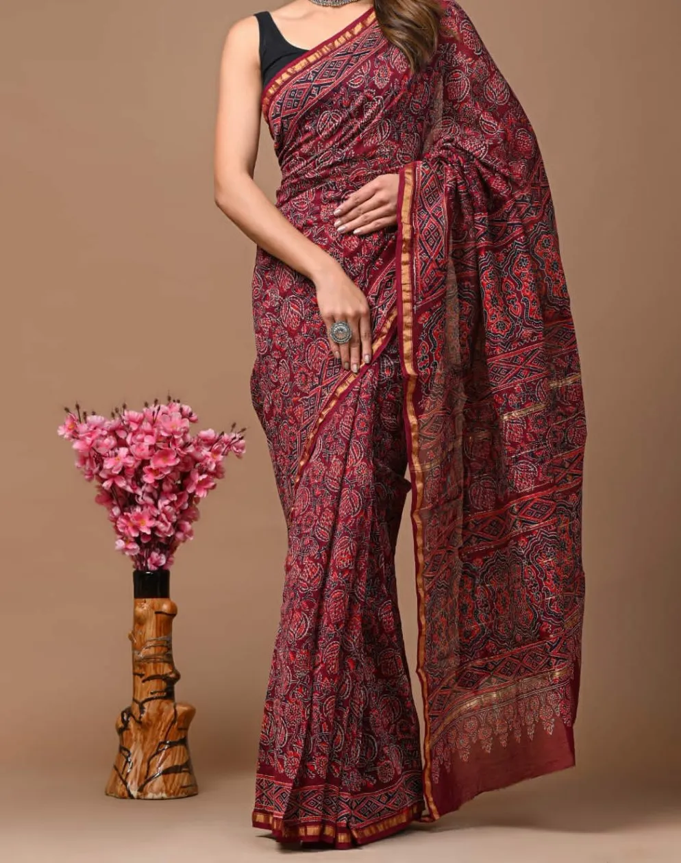 Aafat |Cotton silk with golden border saree