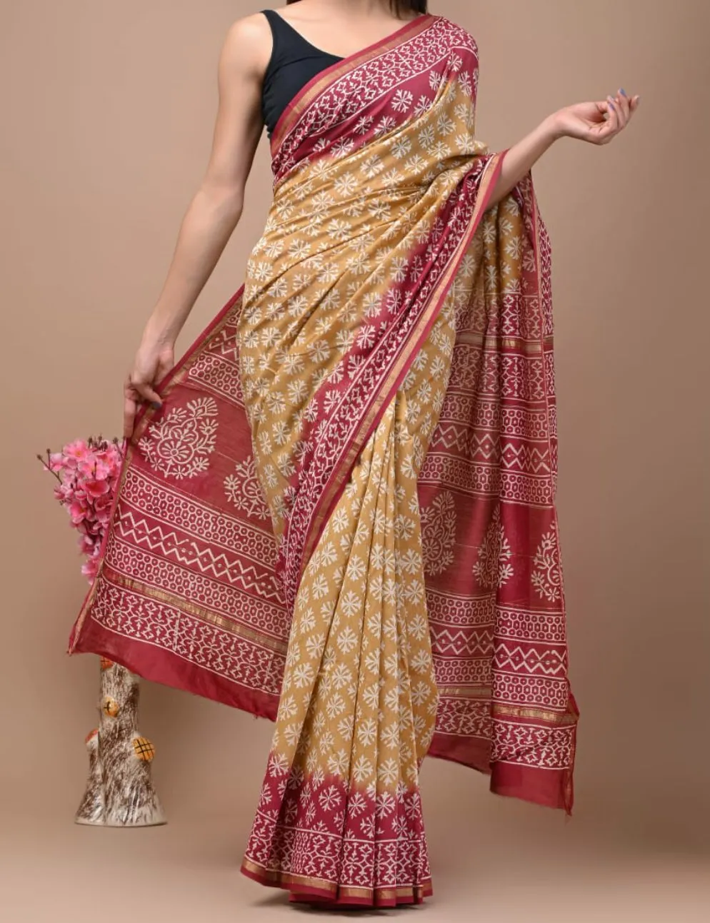 Aafat |Cotton silk with golden border saree
