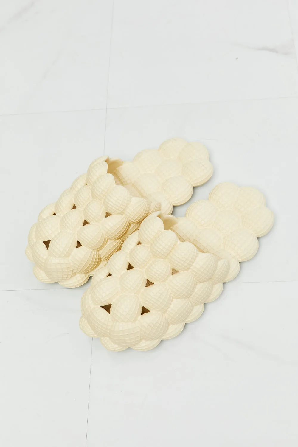 Bubble Slides in Cream