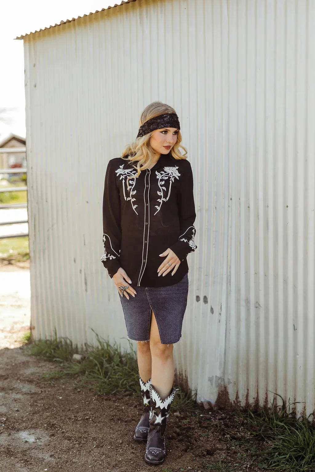 Veronica Black Button Up at Bourbon Cowgirl